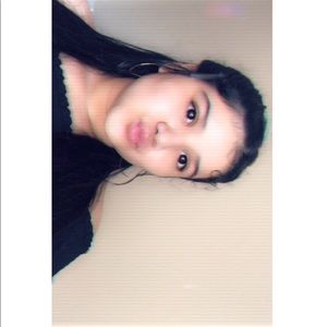 Meet your Posher, Nathalia